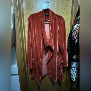 Velour cardigan in a dusty orange size women’s XL